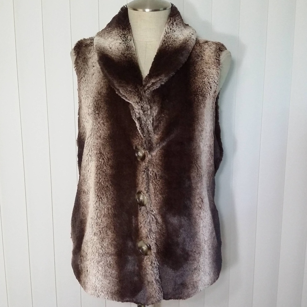JUN woman's Golf every wear fur  Brown Vest  L